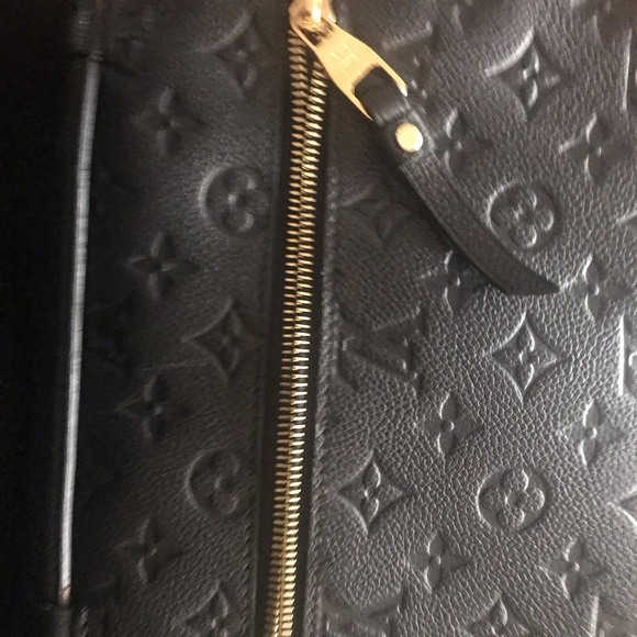 Louis Vuitton Black Clutch Embossed Leather - Picture 7 of 7
